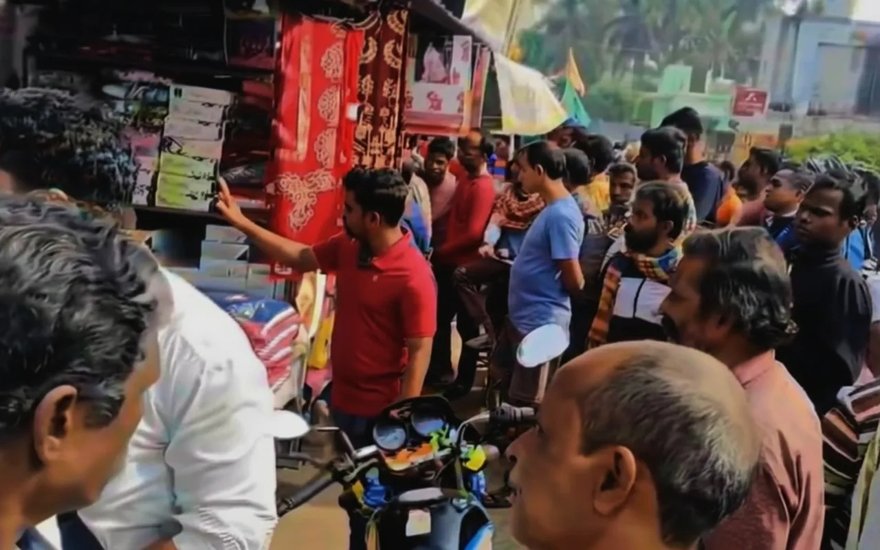 ଦୀଘାରୁ ଓଡ଼ିଆ ବ୍ୟବସାୟୀଙ୍କୁ ବାହାର କରାଯିବା ପରେ ବାଲେଶ୍ୱରରେ ଉତ୍ତେଜନା