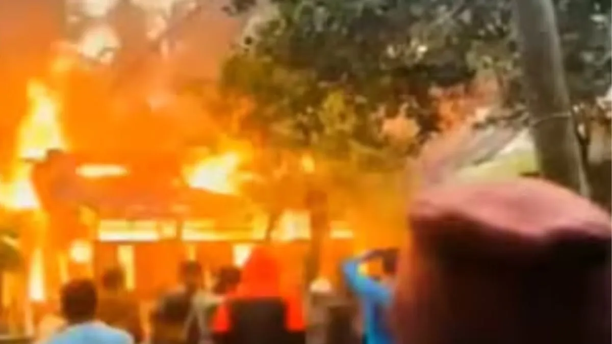 ବାଂଲାଦେଶରେ ପୋଡା ଯାଉଛି ହିନ୍ଦୁଙ୍କ ଘର