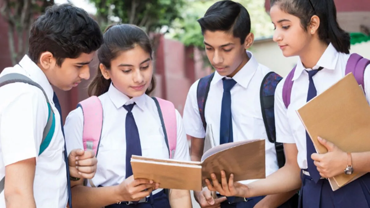 ଦିଲ୍ଲୀରେ ଘରୋଇ ସ୍କୁଲଗୁଡ଼ିକର ସ୍ୱେଚ୍ଛାଚାରିତା ରୋକିବା ପାଇଁ ନୂତନ ଆଇନ କାର୍ଯ୍ୟକାରୀ