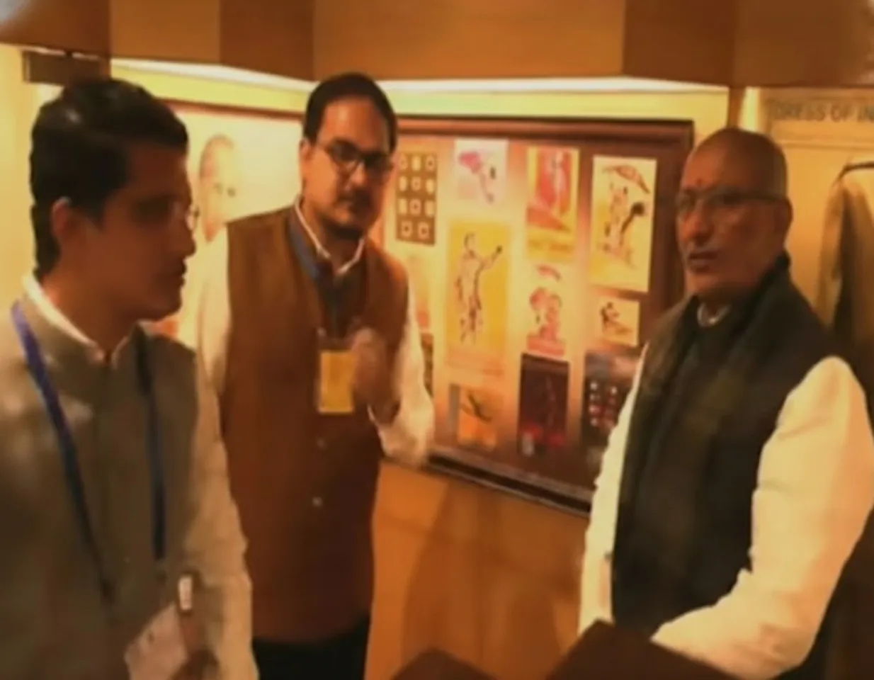 ଉପରାଷ୍ଟ୍ରପତି ସି.ପି. ରାଧାକ୍ରିଷ୍ଣନ୍ କଟକ ପରିଦର୍ଶନ କରି, ପାରକ୍ରମ ଦିବସରେ ନେତାଜୀଙ୍କୁ ଶ୍ରଦ୍ଧାଞ୍ଜଳି ଅର୍ପଣ କଲେ