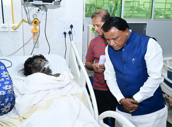 ଏସସିବି ଅଗ୍ନିକାଣ୍ଡ ଘଟଣା: ଅବହେଳା ପାଇଁ ୪ ଅଧିକାରୀଙ୍କୁ ନିଲମ୍ବିତ କଲେ ମୁଖ୍ୟମନ୍ତ୍ରୀ ମୋହନ ମାଝୀ