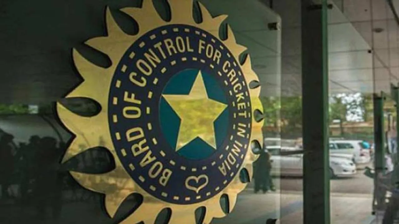 ପ୍ଲେଇଂ ଇଲେଭେନ ବ୍ୟତୀତ: IPL 2026 ପାଇଁ BCCI 30-35 ଜଣ ଖେଳାଳିଙ୍କ ଏକ ପୁଲ୍ ବିଚାର କରିବ
