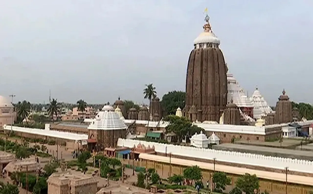 ପୁରୀ ଜଗନ୍ନାଥ ମନ୍ଦିର ପ୍ରଶାସନ ରତ୍ନ ଭଣ୍ଡାର ଭିତରେ ସେବାୟତଙ୍କୁ ନିଲମ୍ବିତ