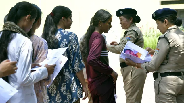 କଡ଼ା ସୁରକ୍ଷା ମଧ୍ୟରେ NEET ଶେଷ; SSP ବ୍ୟକ୍ତିଗତ ଭାବରେ ଦାୟିତ୍ୱ ନେଲେ।