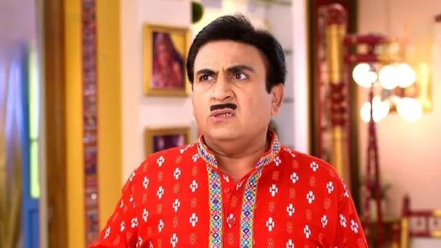 ୧୮ ବର୍ଷ ପରେ କ’ଣ ‘ଜେଠାଲାଲ୍’ TMKOC ଛାଡ଼ିବେ? ଦିଲୀପ ଯୋଶୀଙ୍କ ସ୍ପଷ୍ଟ ବୟାନ ସାମ୍ନାକୁ ଆସିଛି।
